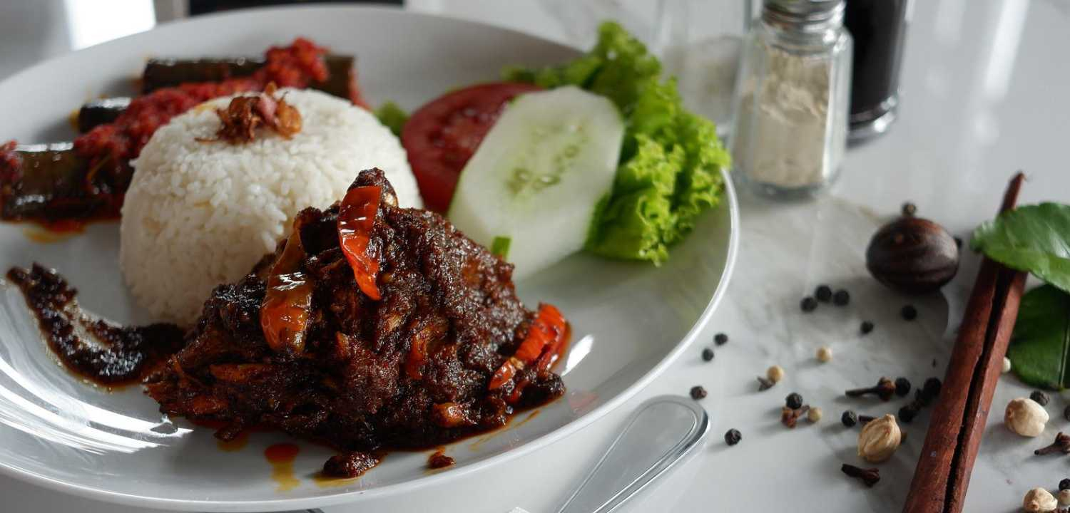 News Banner Resep Rendang Daging Sapi, Cobain Yuk!